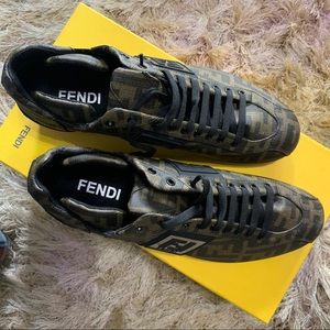 Men Fendi Sneakers #BrandNew